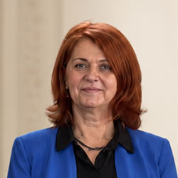 Vagyas Davidoiu Manuela